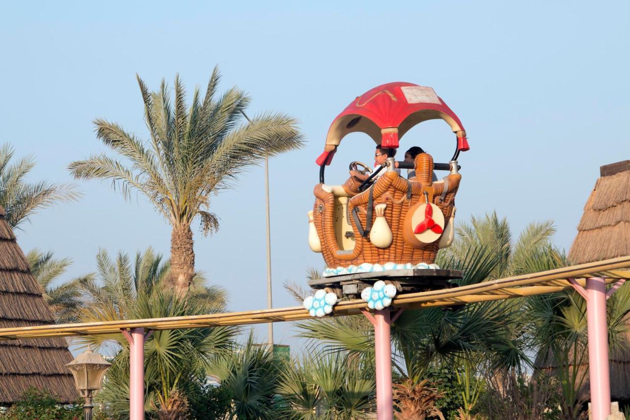 Swiss Inn Teda Hotel & Aqua Park Ain Sukhna Exterior foto