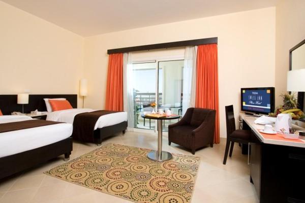 Swiss Inn Teda Hotel & Aqua Park Ain Sukhna Exterior foto